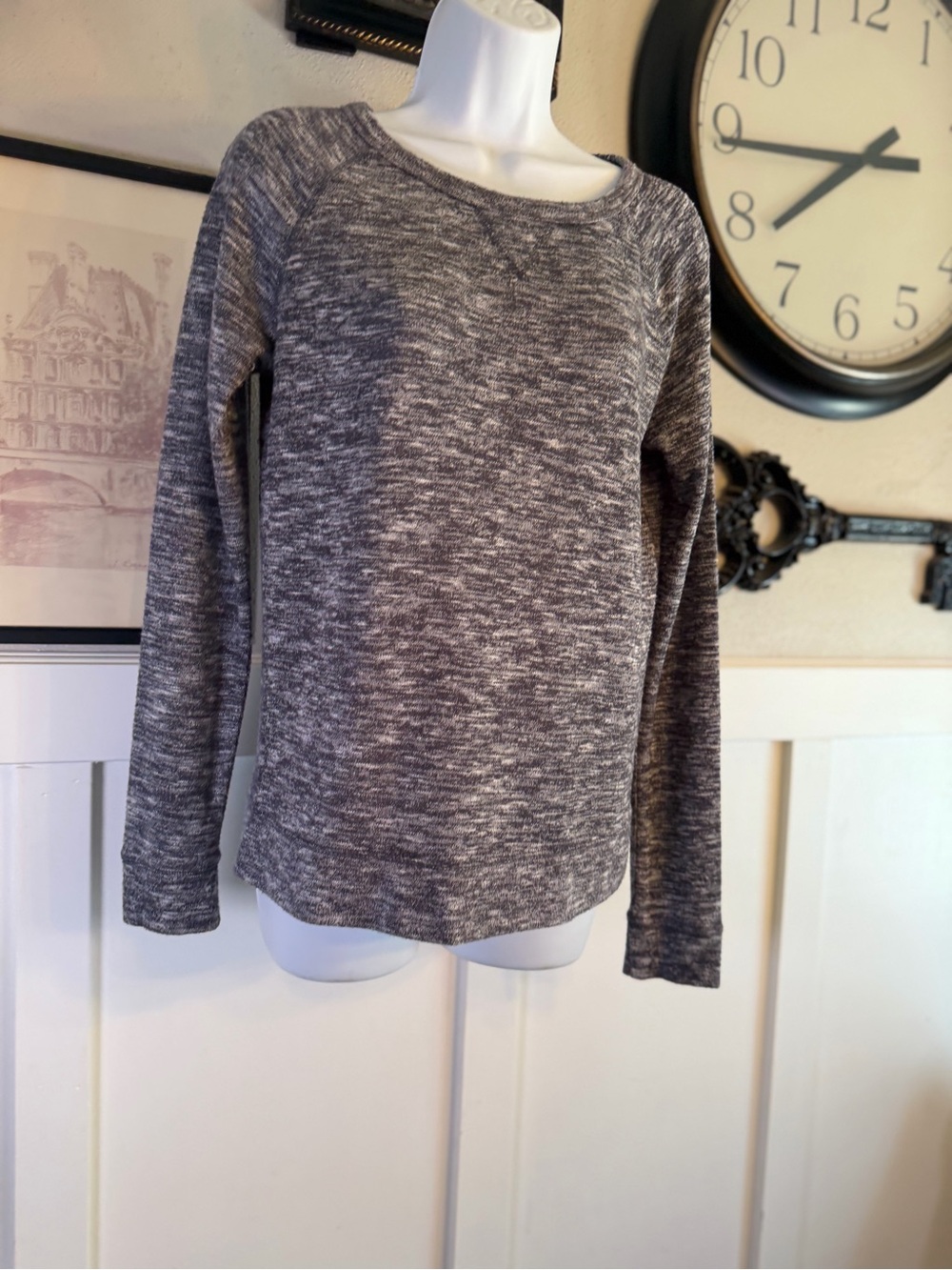 Gap Women's Marled Gray Long-Sleeve Knit Top Sz Med k48